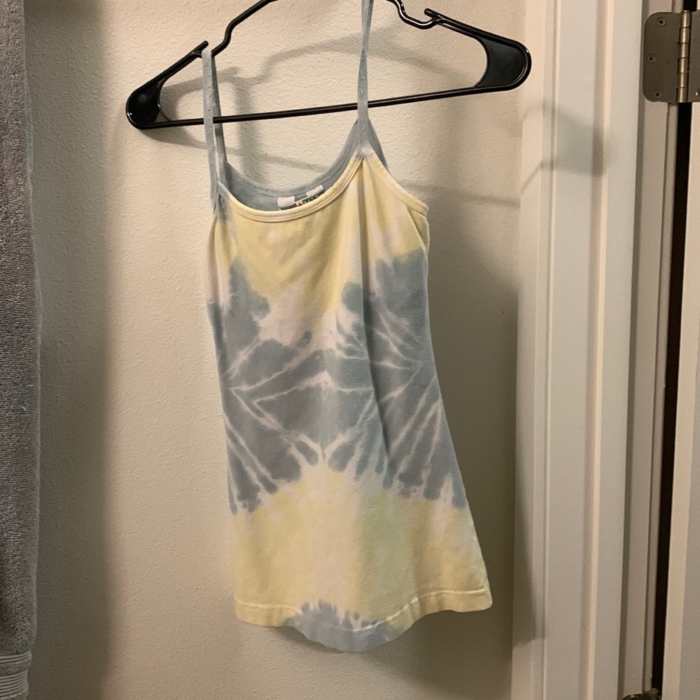 Hardtail tank top